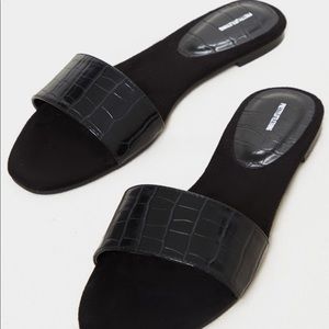 PLT Black Single Strap Mule Sandal (Size 6)